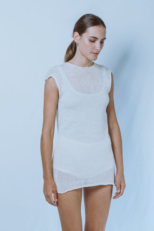 Reversible sleeveless V-neck top