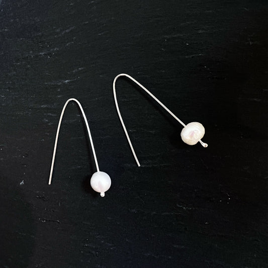 Silver line and pearl