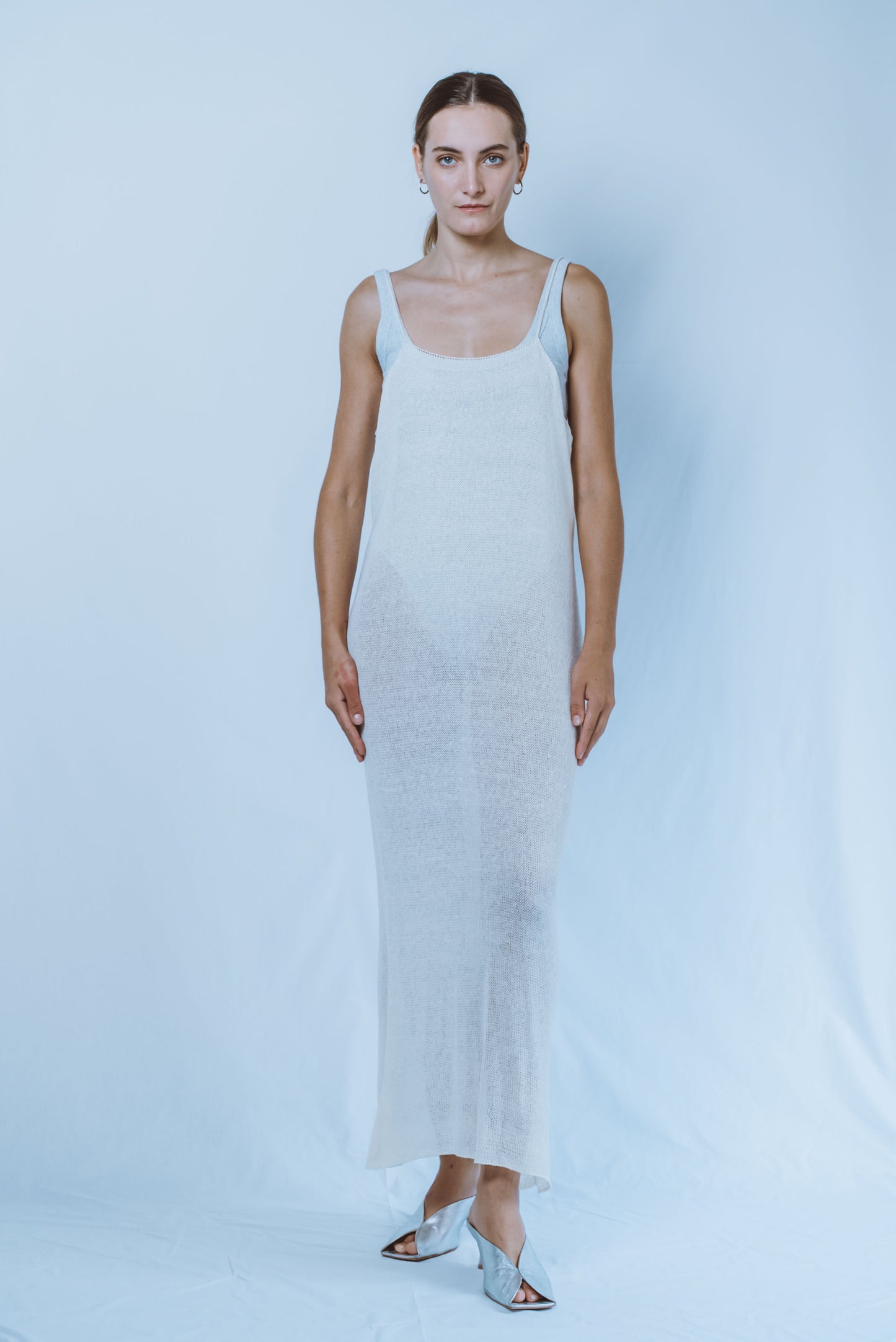 Long dress with chain-stitch straps