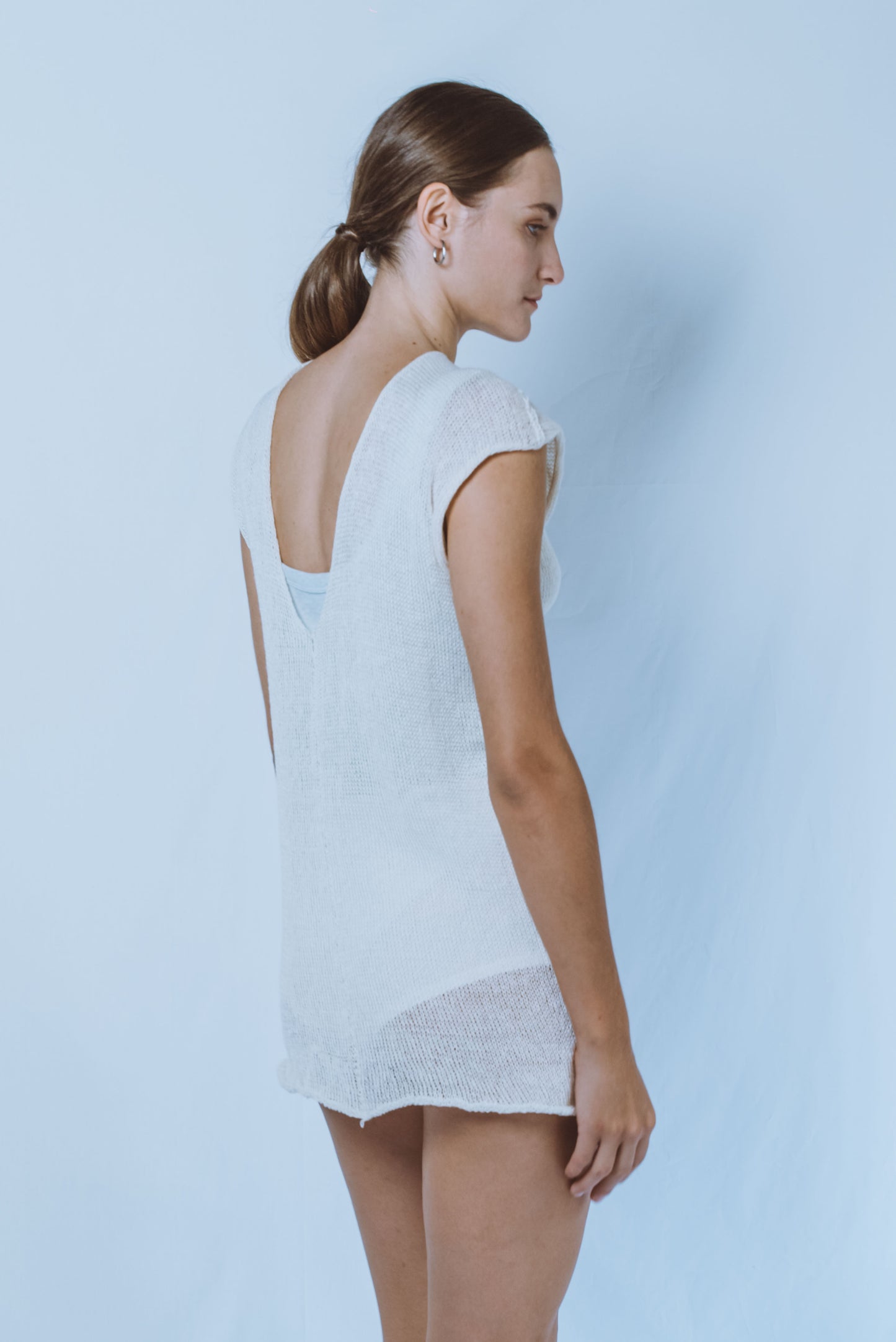 Reversible sleeveless V-neck top