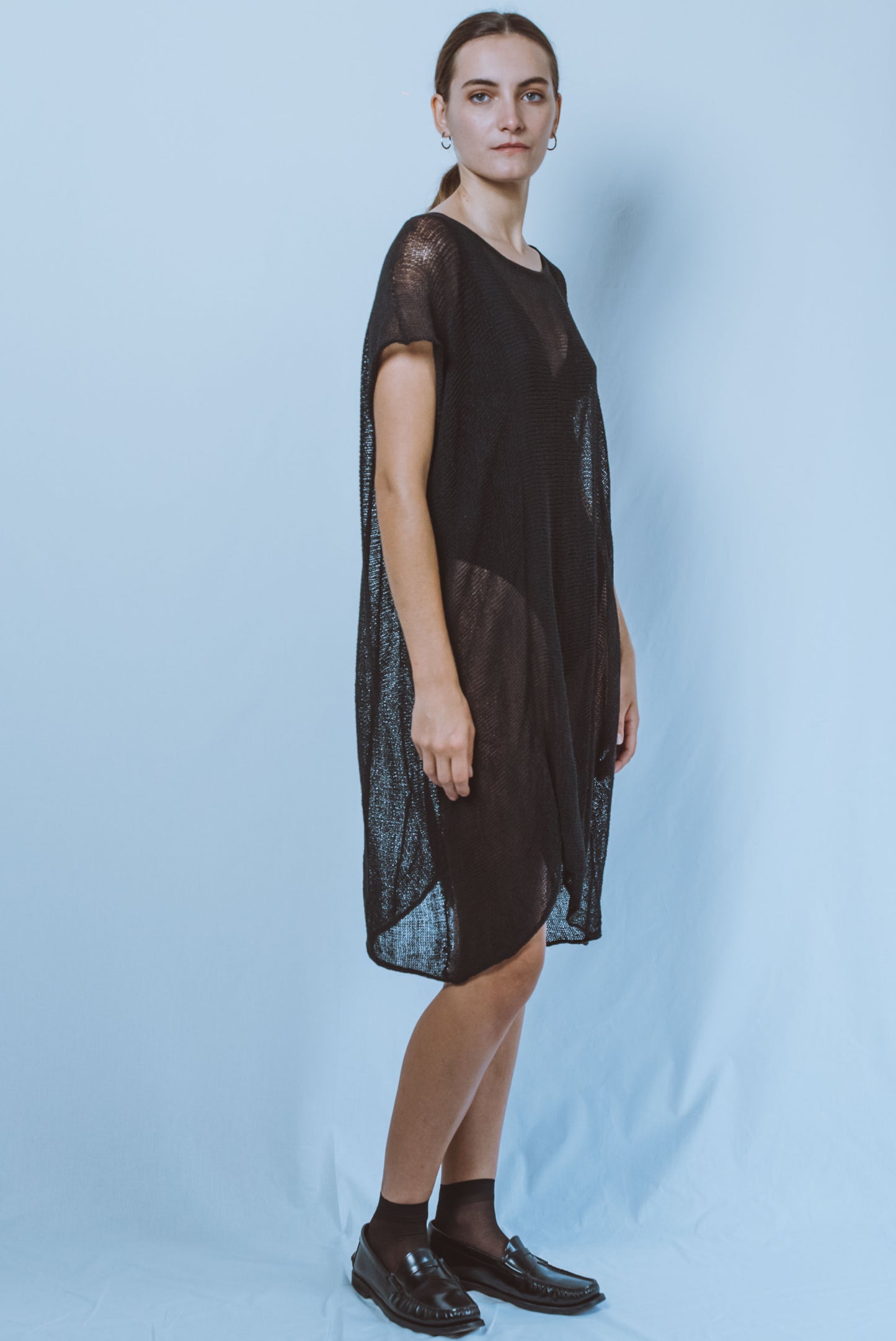 Short straight V-neck Tunic