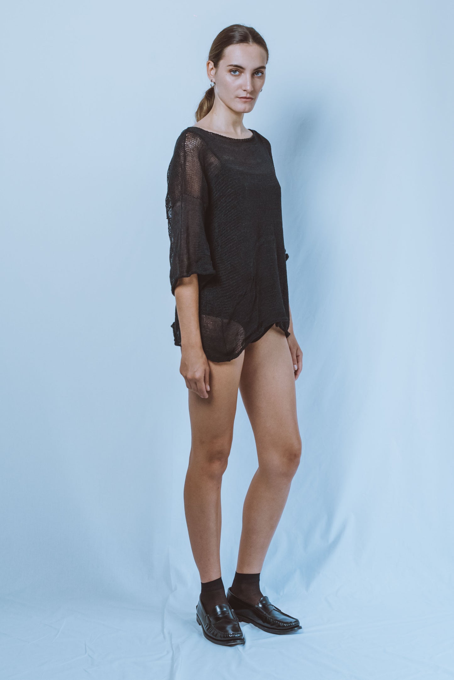 Oversize top with short sleeves