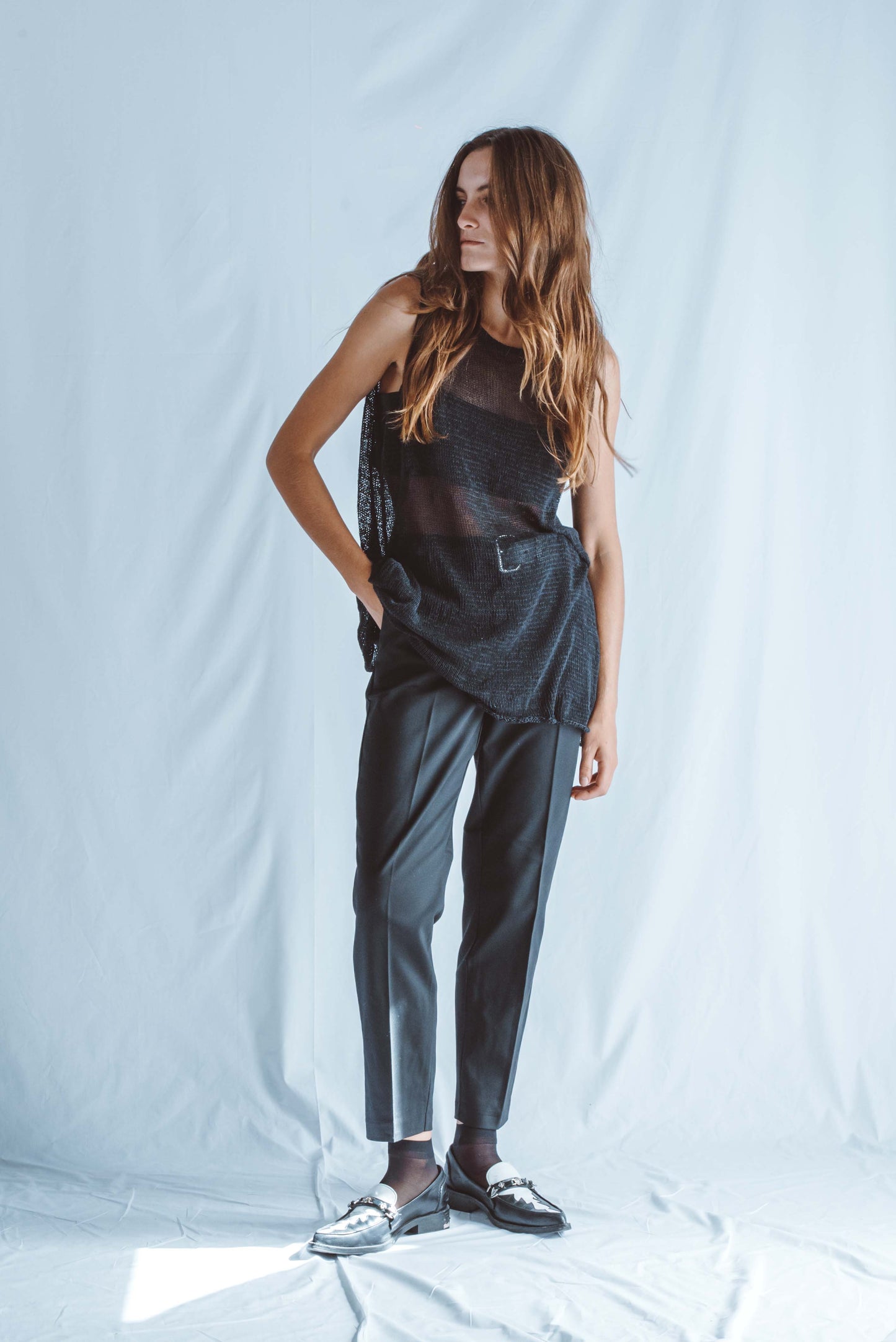 Loose-fitting muscle top