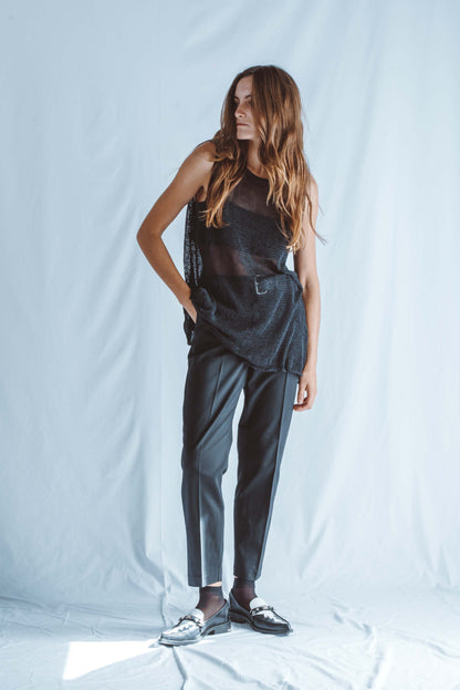Loose-fitting muscle top