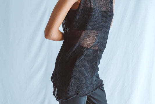 Loose-fitting muscle top