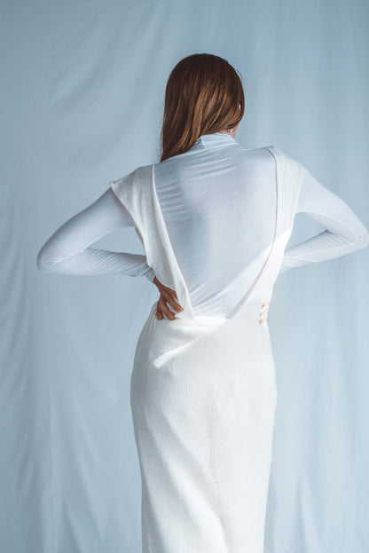 Long boat-neck dress with open V-back