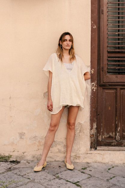 Two-piece short dress with V-neck front and back